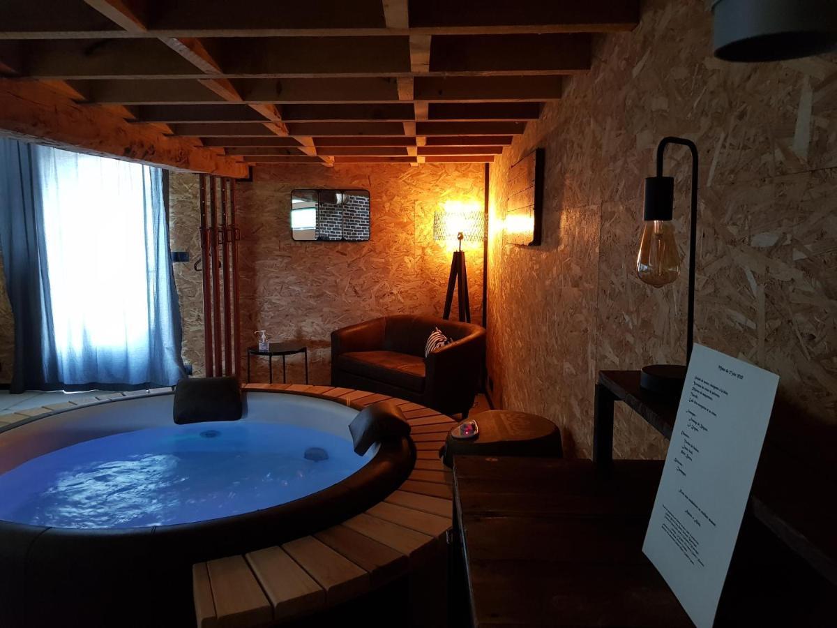 Au Soleil Vert - Chambre De Charme Avec Spa Et Sauna Prives Zeggers-Cappel Kültér fotó