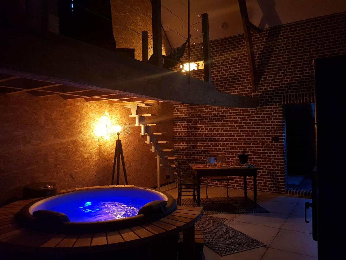 Au Soleil Vert - Chambre De Charme Avec Spa Et Sauna Prives Zeggers-Cappel Kültér fotó